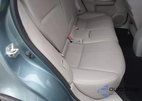 2011 Subaru Forester 2.5X Limited из США, поврежденный, VIN JF2SHAEC0BH749039